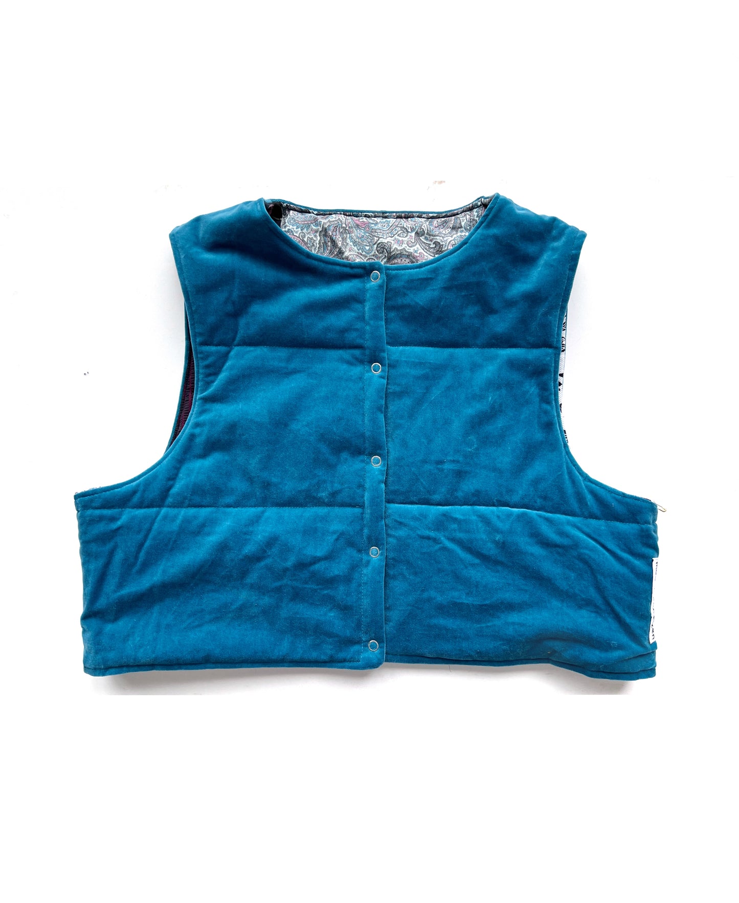 Reworked reversible crop mini quilt puffer vest with snap buttons size large